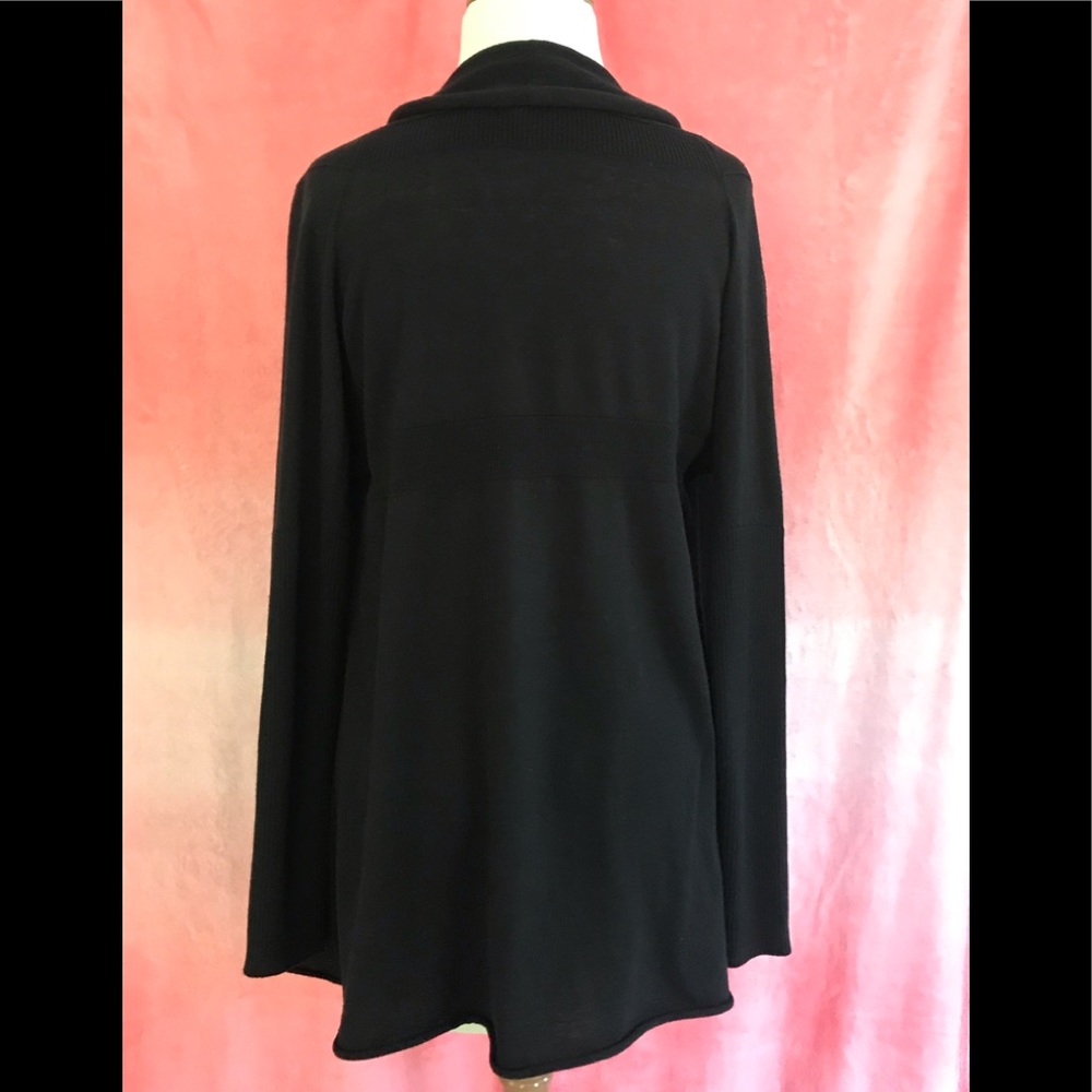 Spring + Mercer Cardigan - Picture 2 of 3